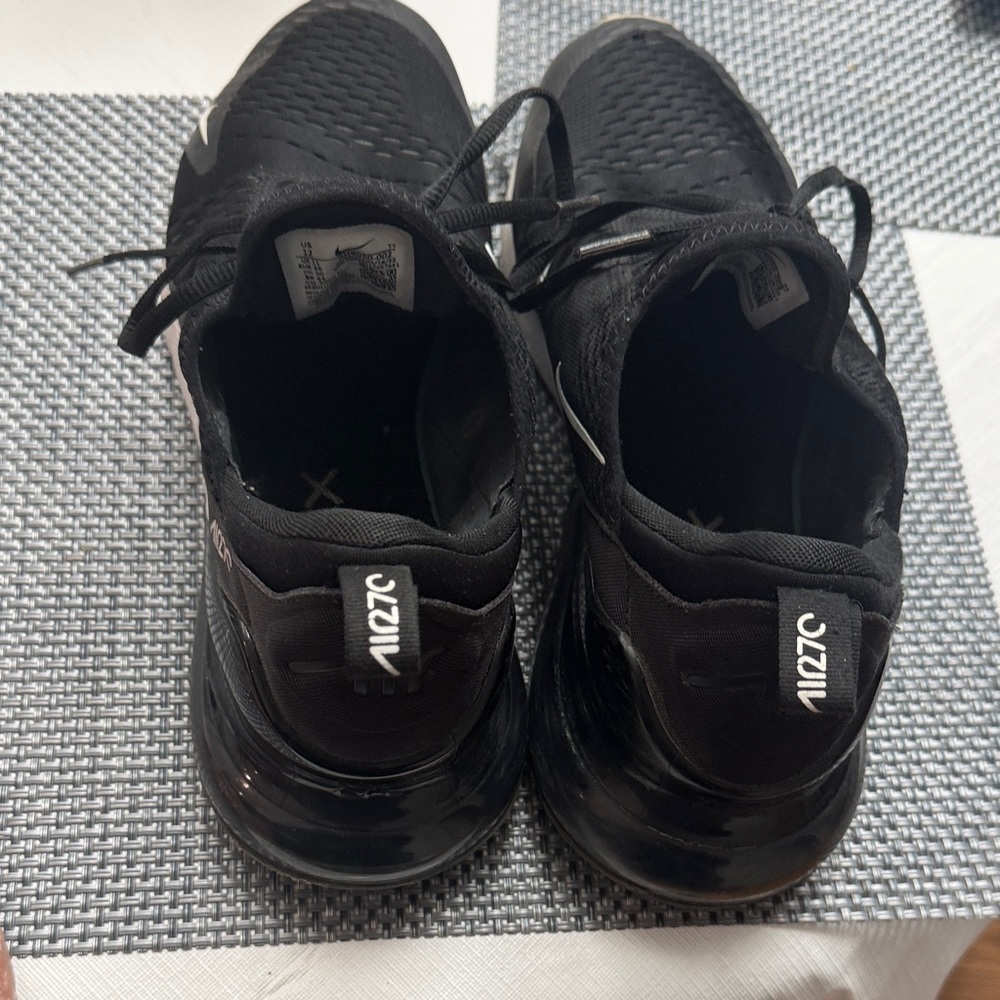 Men’s Nike Black Sneakers
